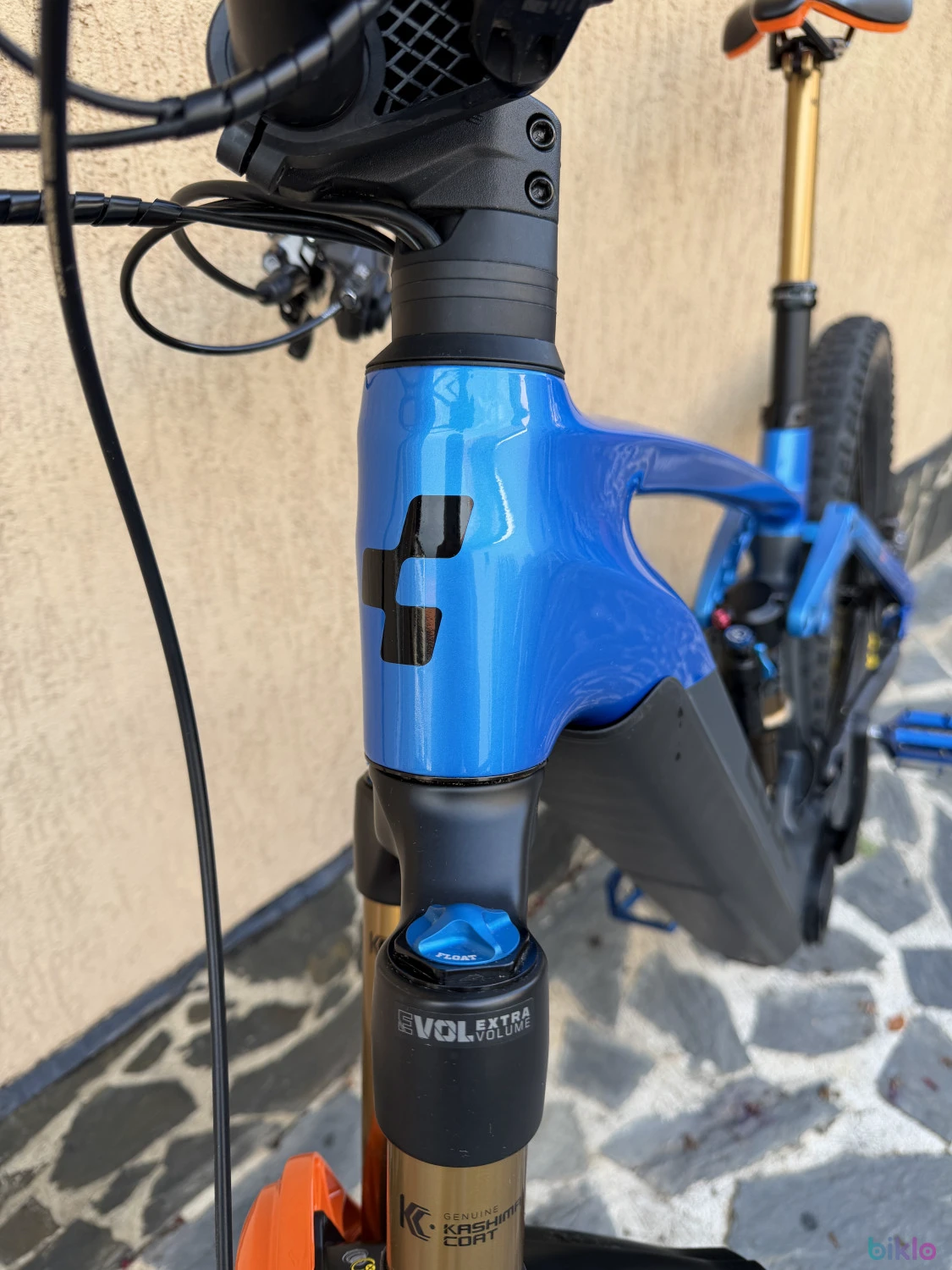 3. Bicicleta Electrica Cube Stereo Hybrid 160 HPC Actionteam 750 27.5