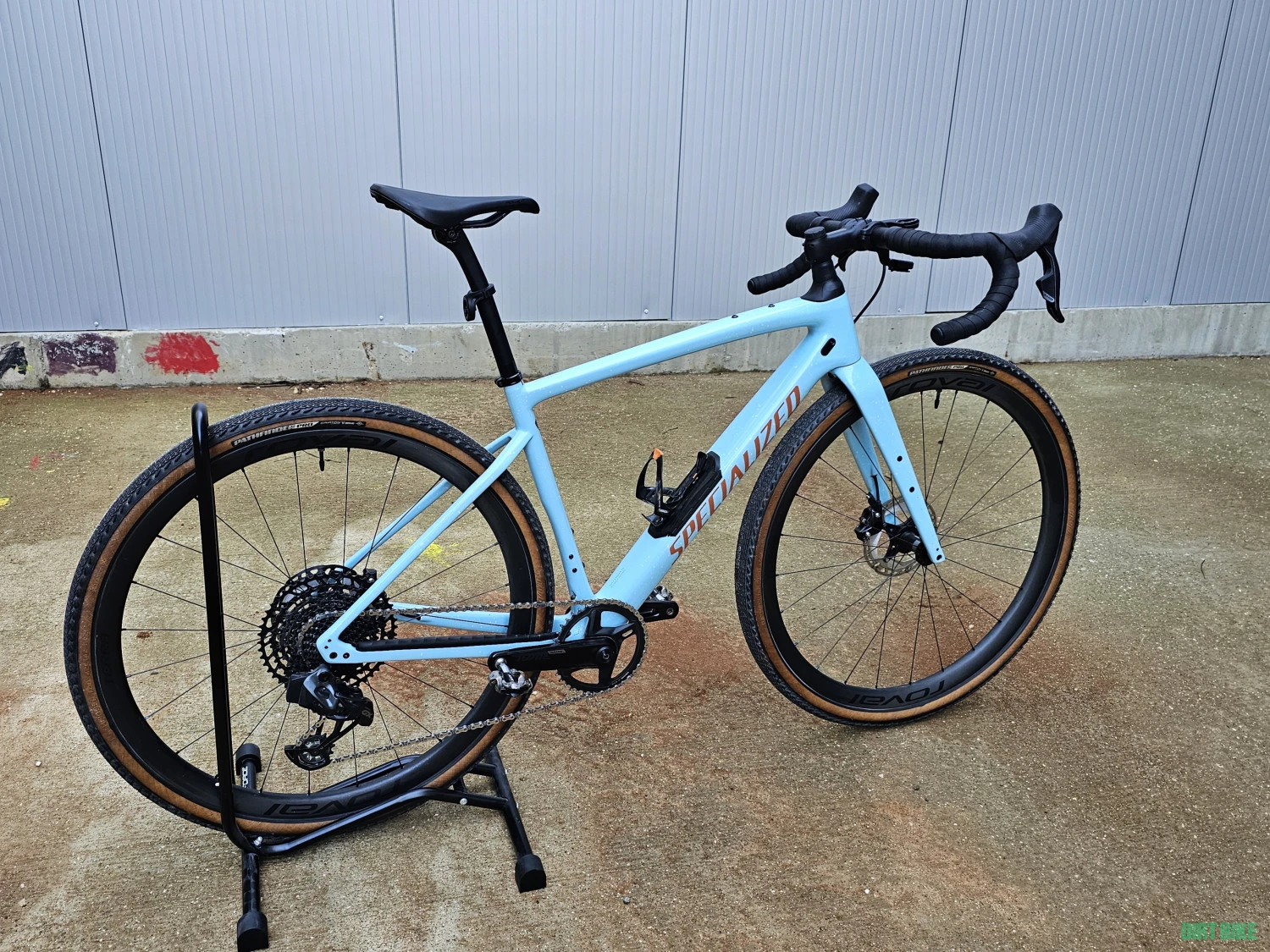 1. Gravel Specialized DIVERGE EXPERT, marime M 54, cu powermeter