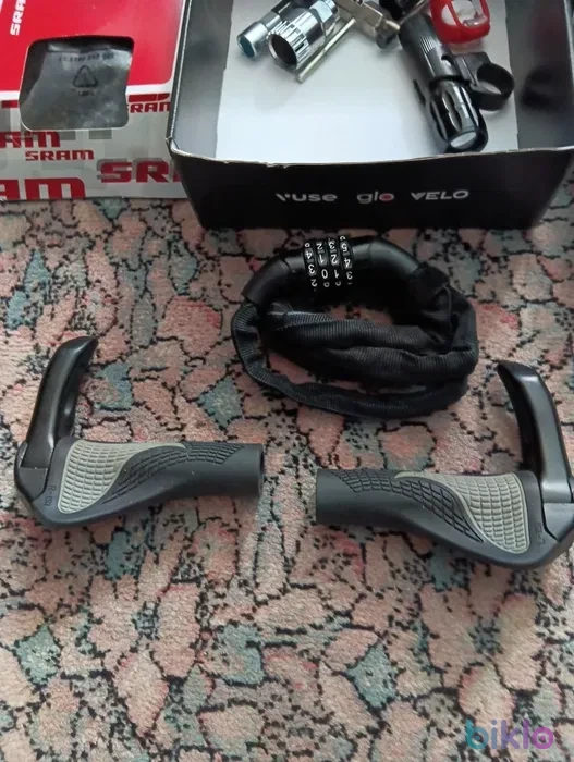 2. Lot Piese Bicicleta Accesorii Merida / Scott / Trek / Cube