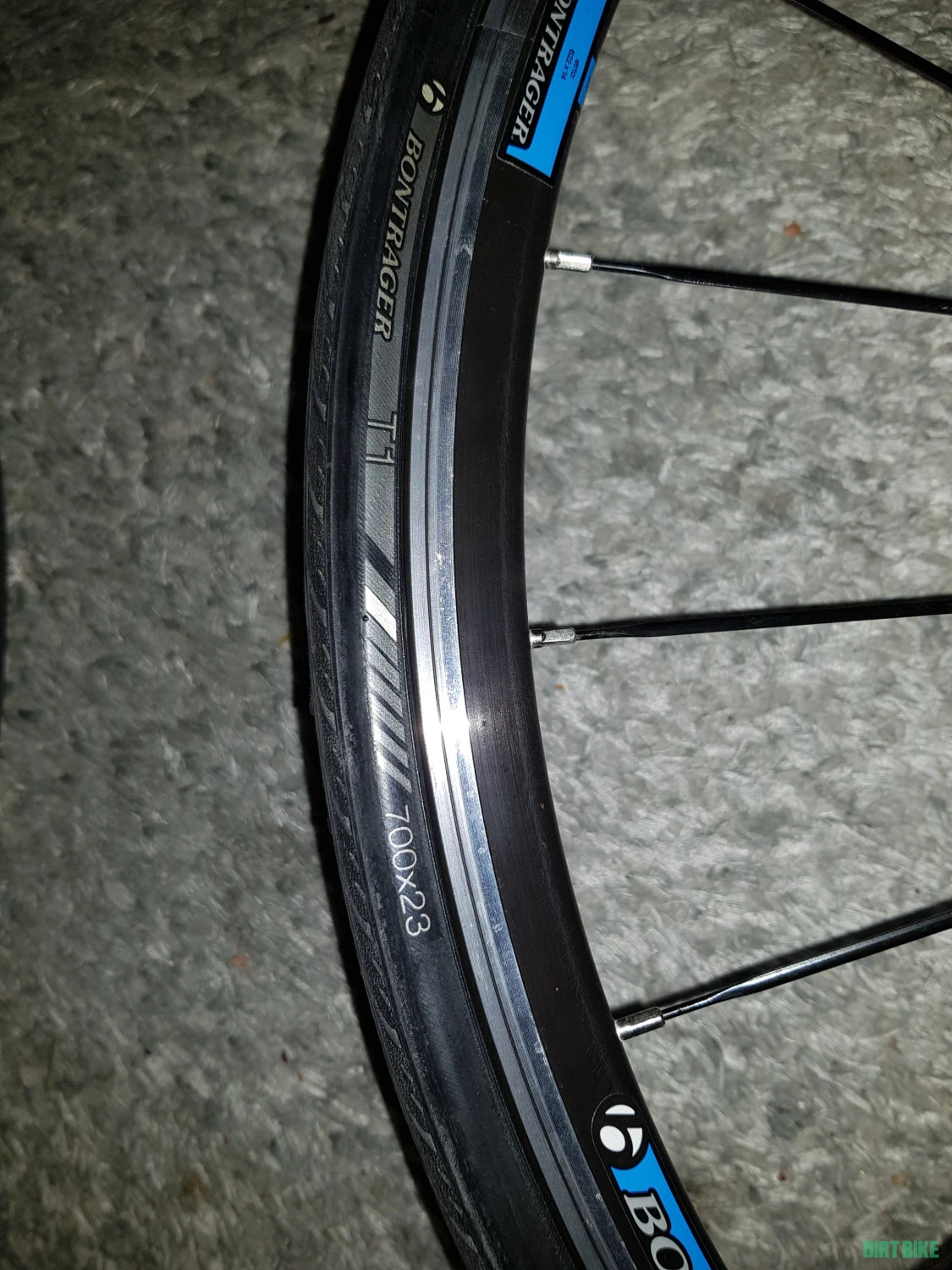 3. Roti Bontrager Cursiera NOI