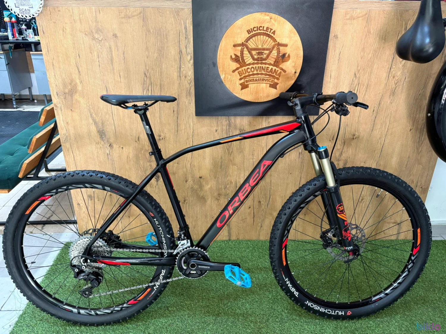 1. Orbea ALMA aluminiu FOX 32