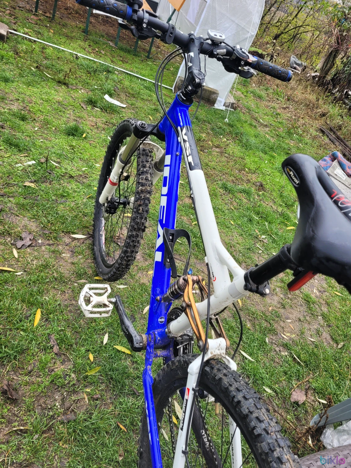 2. Bicicletă Specialized Epic FSR – Full Suspension, Furcă și Shock pe Aer, Deore – Perfectă Trail/MTB