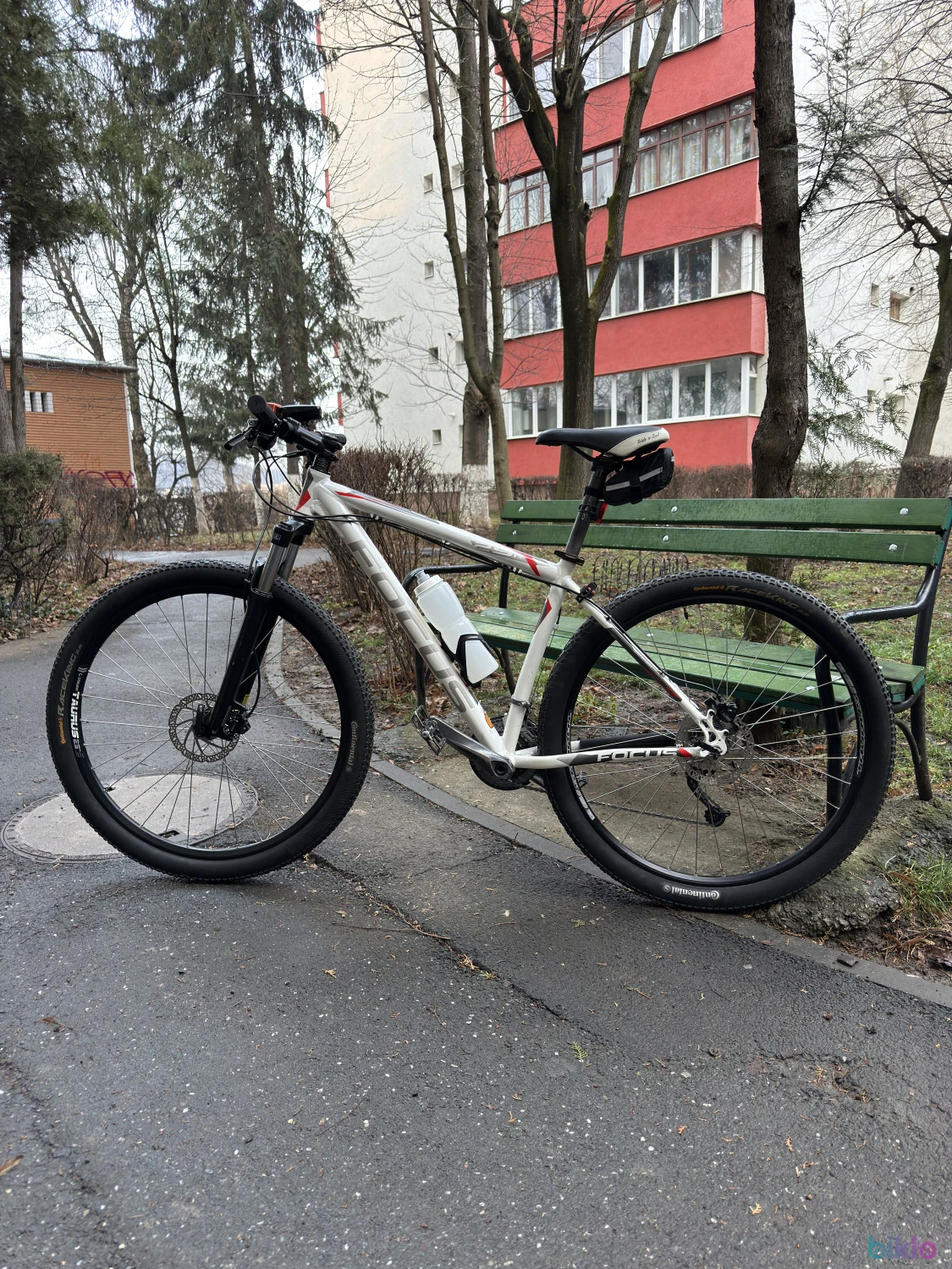 2. Bicicleta Focus Whistler 29