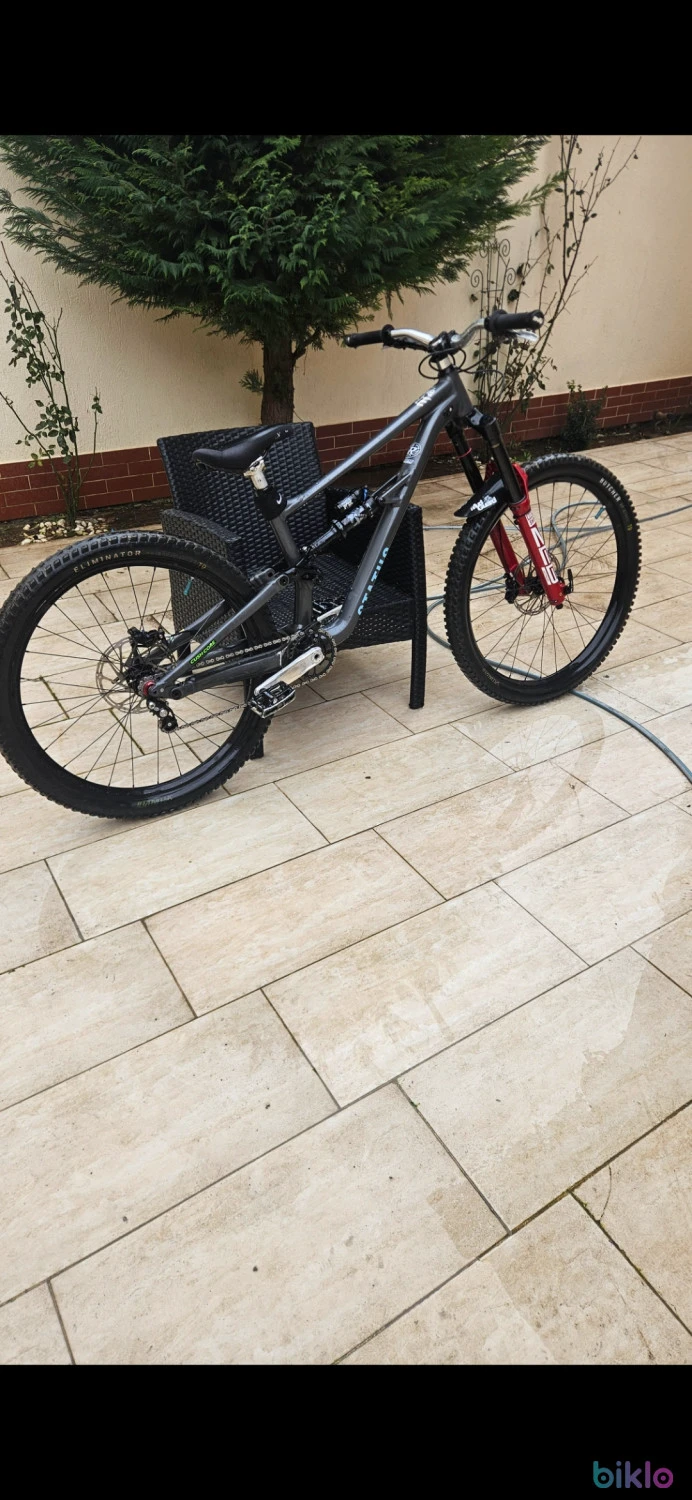 3. Specialized status 160 freeride SCHIMB SI CU DH!