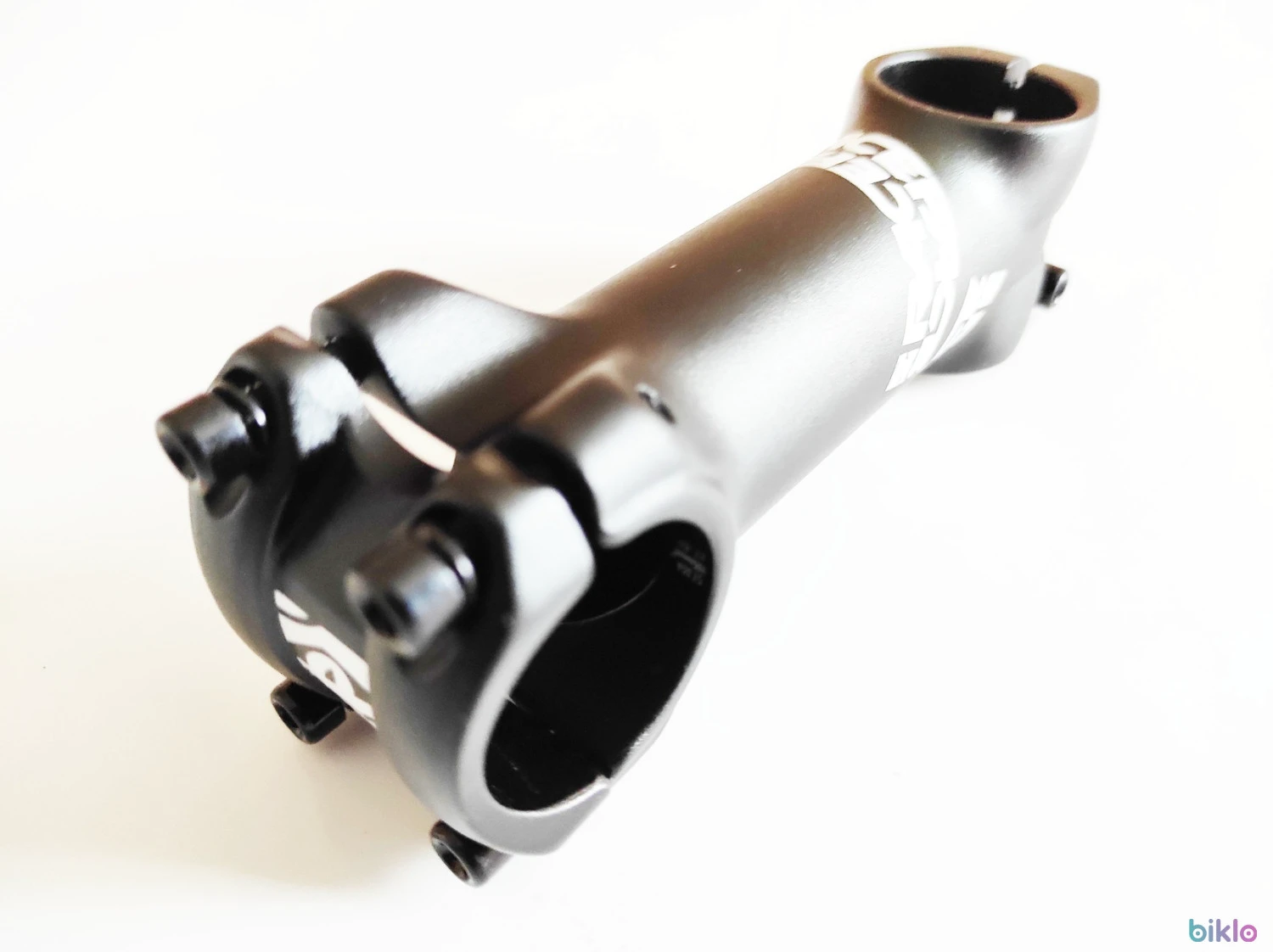 4. Pipa Race Face Ride XC 31.8x100mm noua