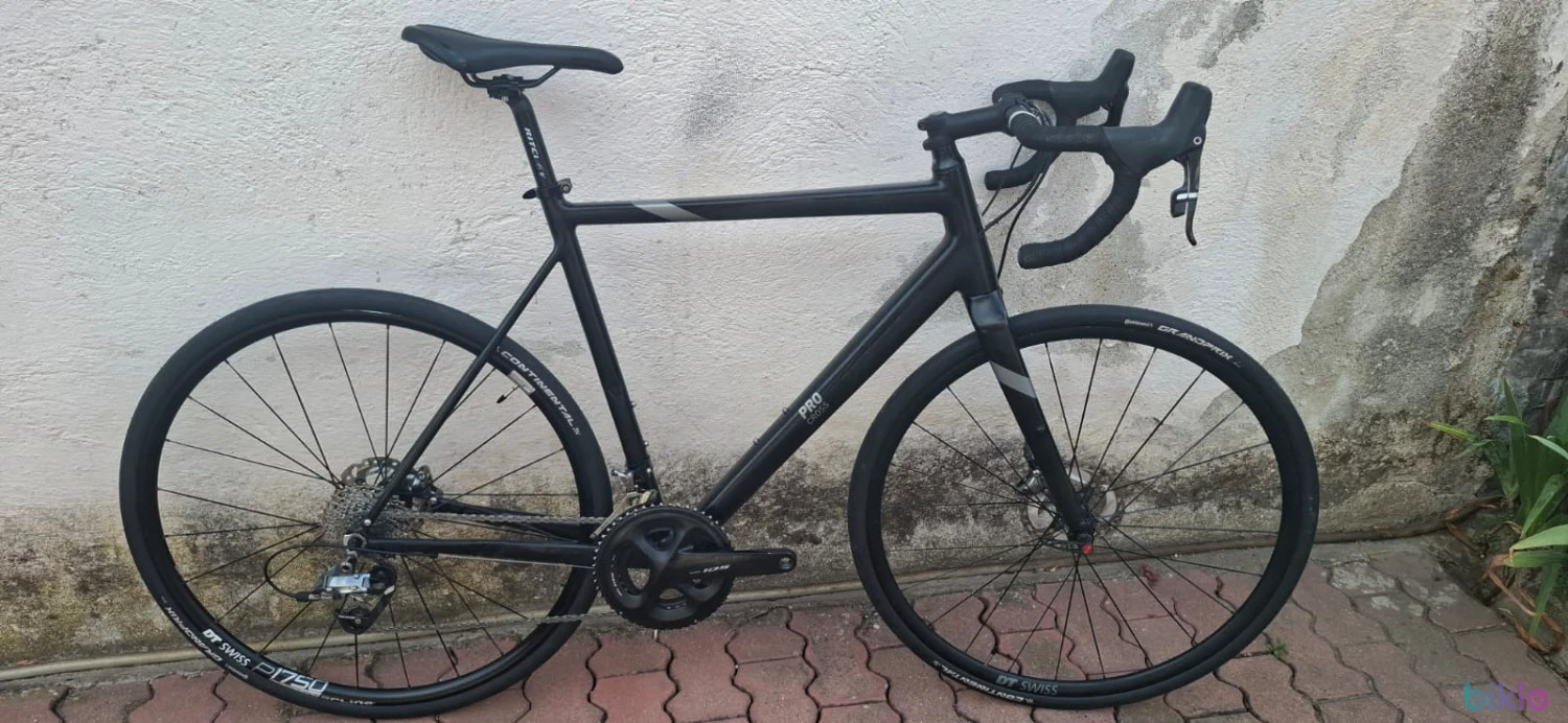 1. Cyclocross/gravel Rose Pro Cross Gravel, mărimea 58, cadru Aluminiu, furca full carbon, SRAM Force 2x11v, roti DT Swiss