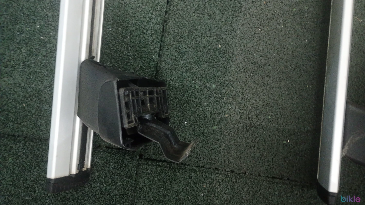 3. Bare transversale thule wingbar + clamp evo, 104cm