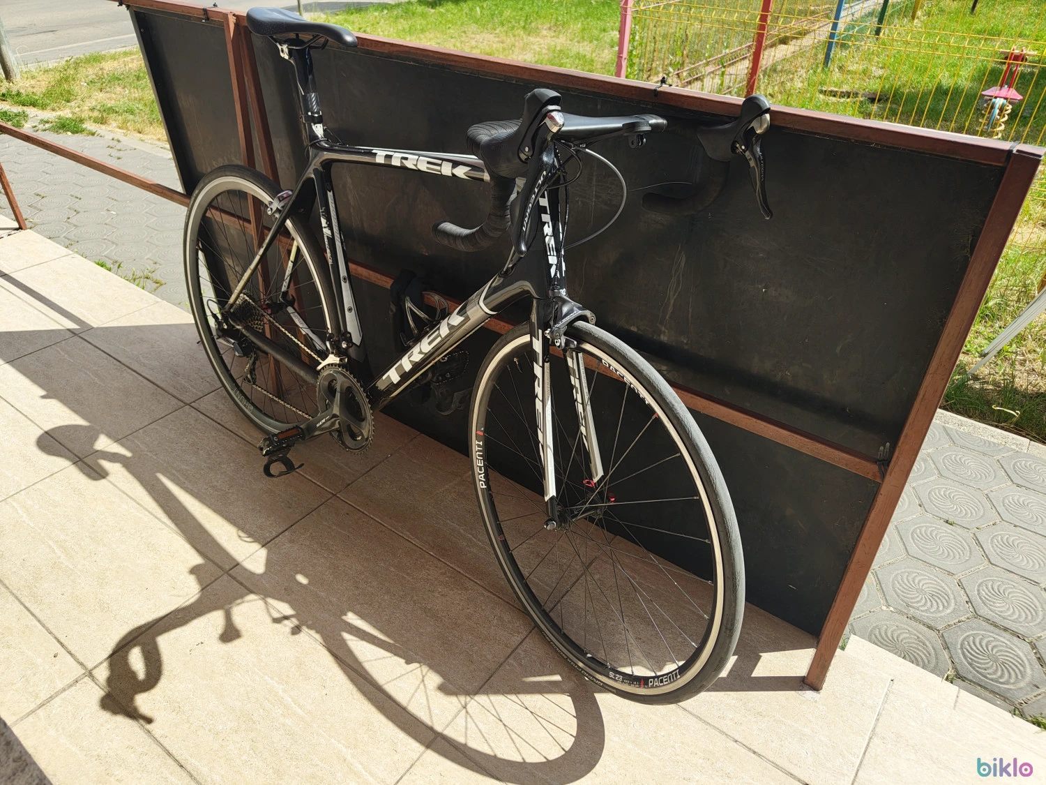 1. Cursiera Trek Madone 5.2