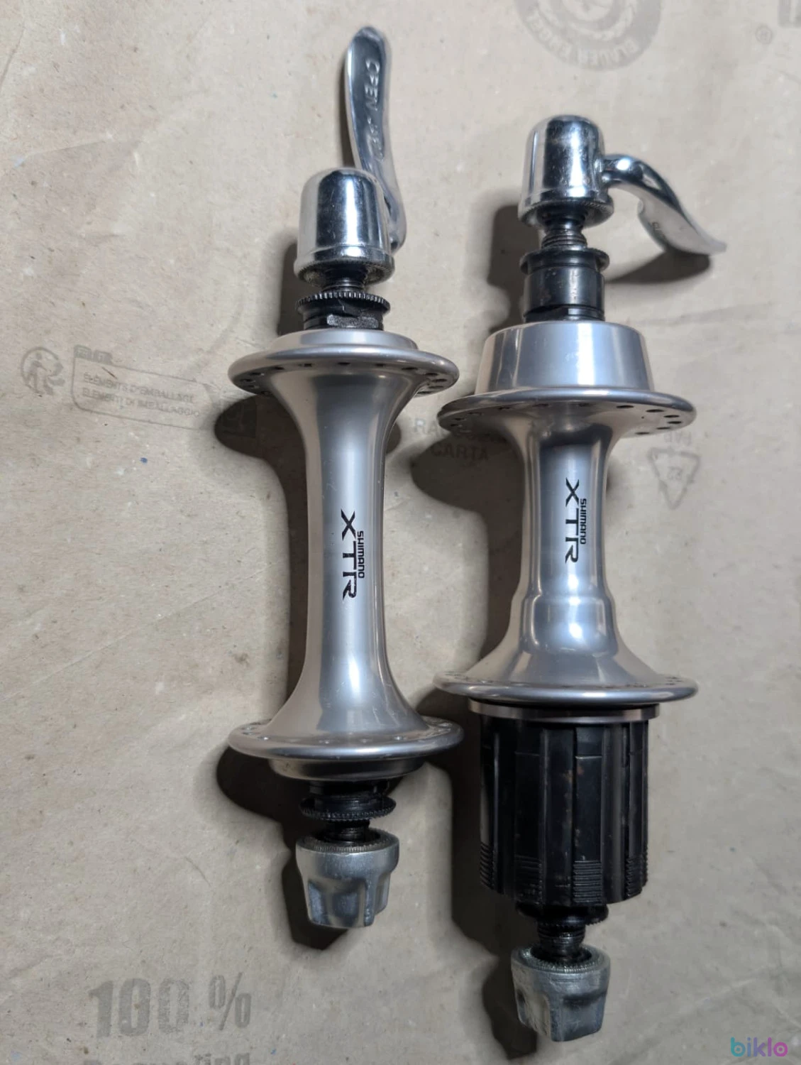 1. Set XTR M900