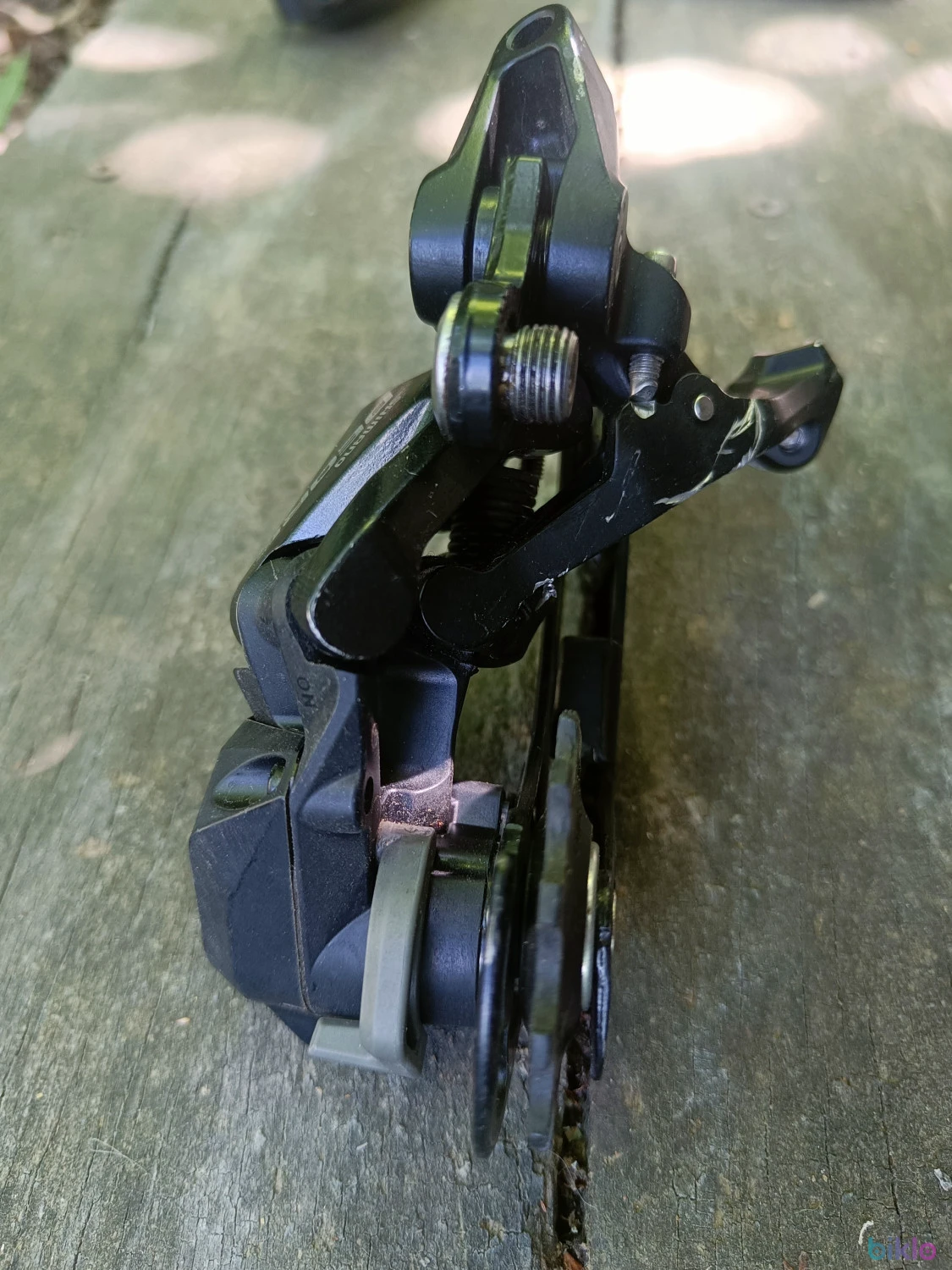 4. Groupset Shimano Deore M6000