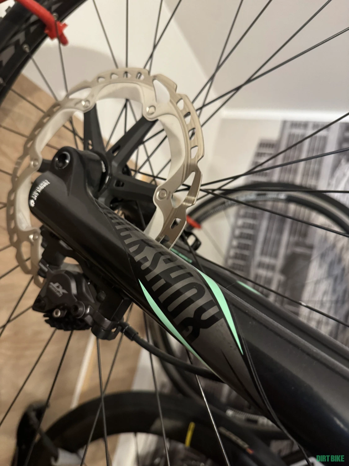 3. Orbea Alma Carbon OMP 2018