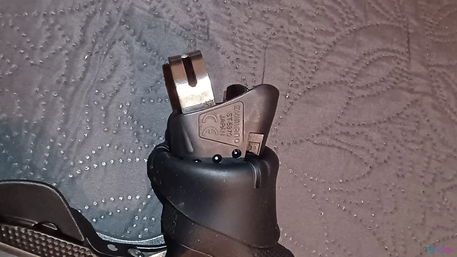 6. Manete schimbător frana Ultegra ST-6870 Di2