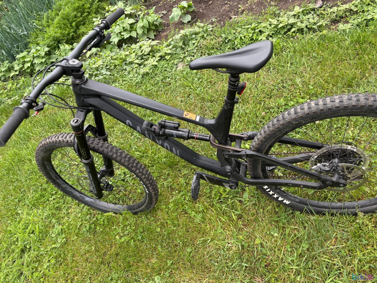 4. Canyon Torque 5 MTB – Full Suspension | Mărime M | Stealth