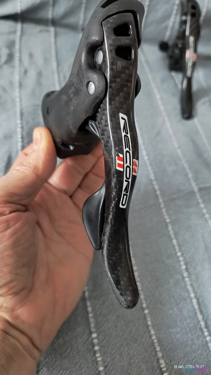 3. Set Campagnolo Record ergopowere + deraiore