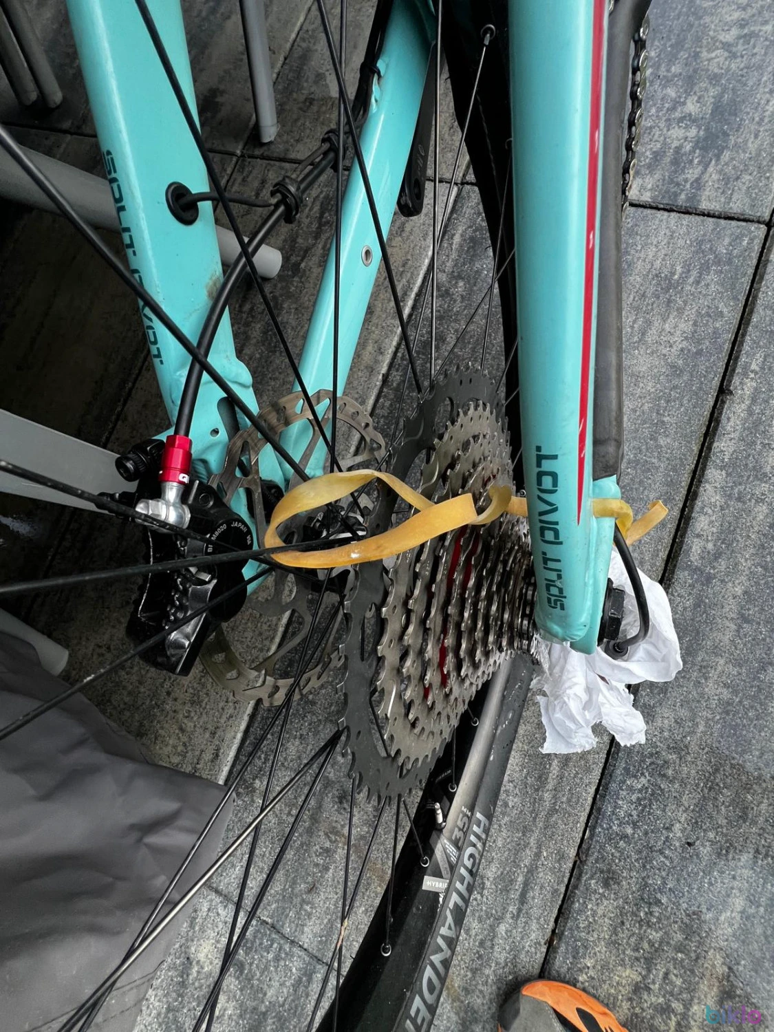 6. Vand bicicleta Devinci AC XT 2019
