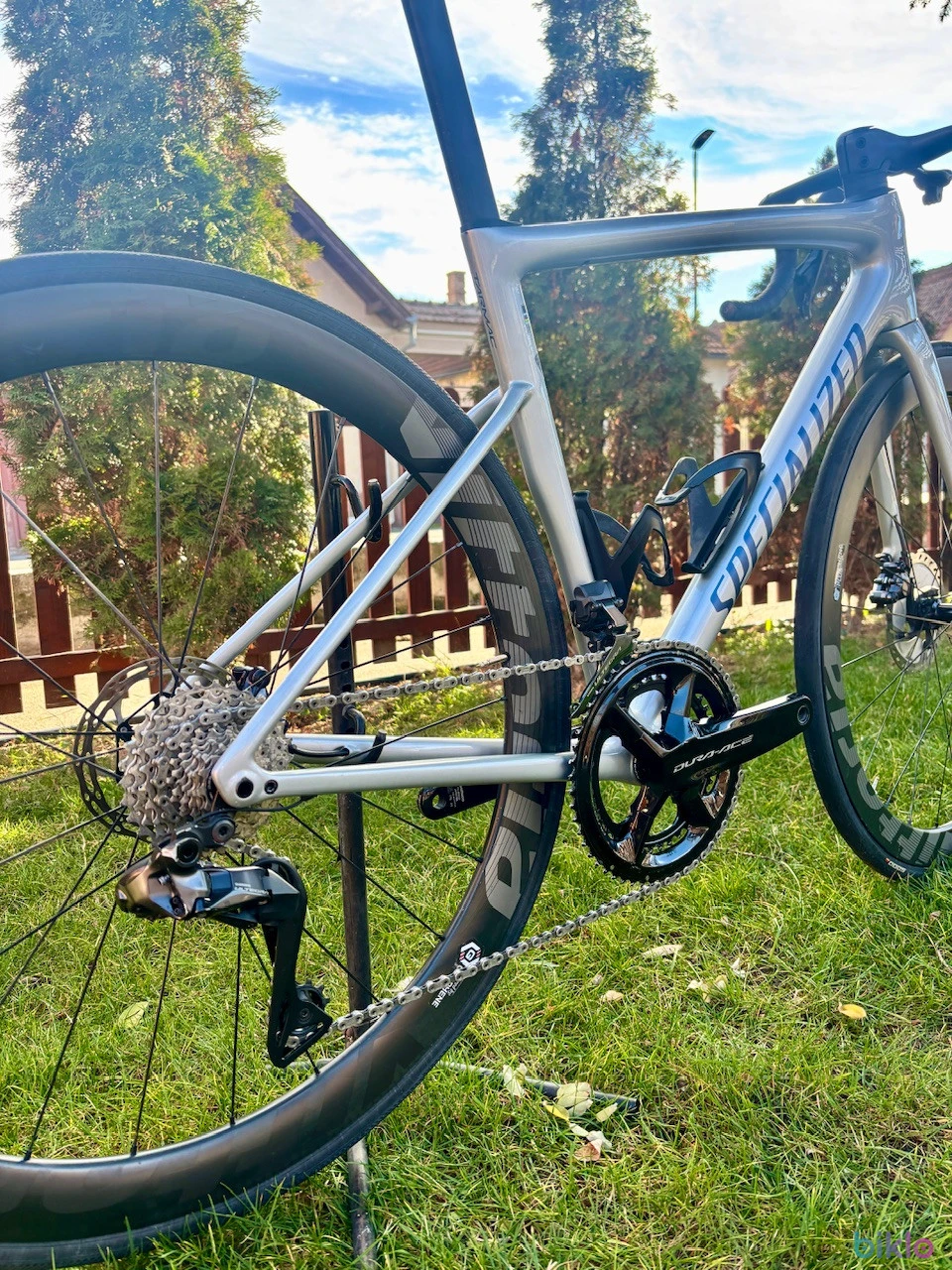 2. Specialized Tarmac SL8 PRO 2025 M