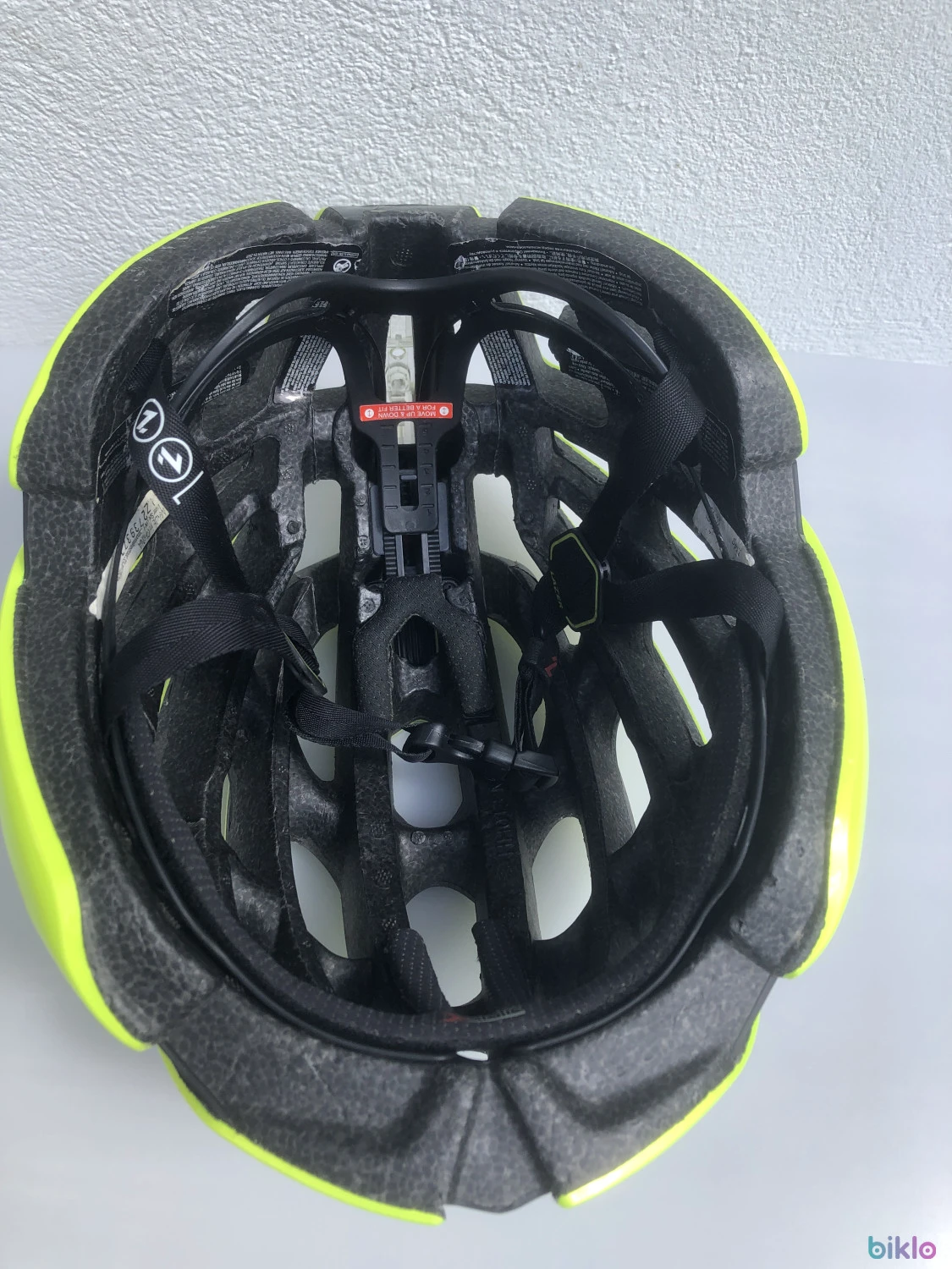 4. Casca Lazer Z1 Flash Yellow