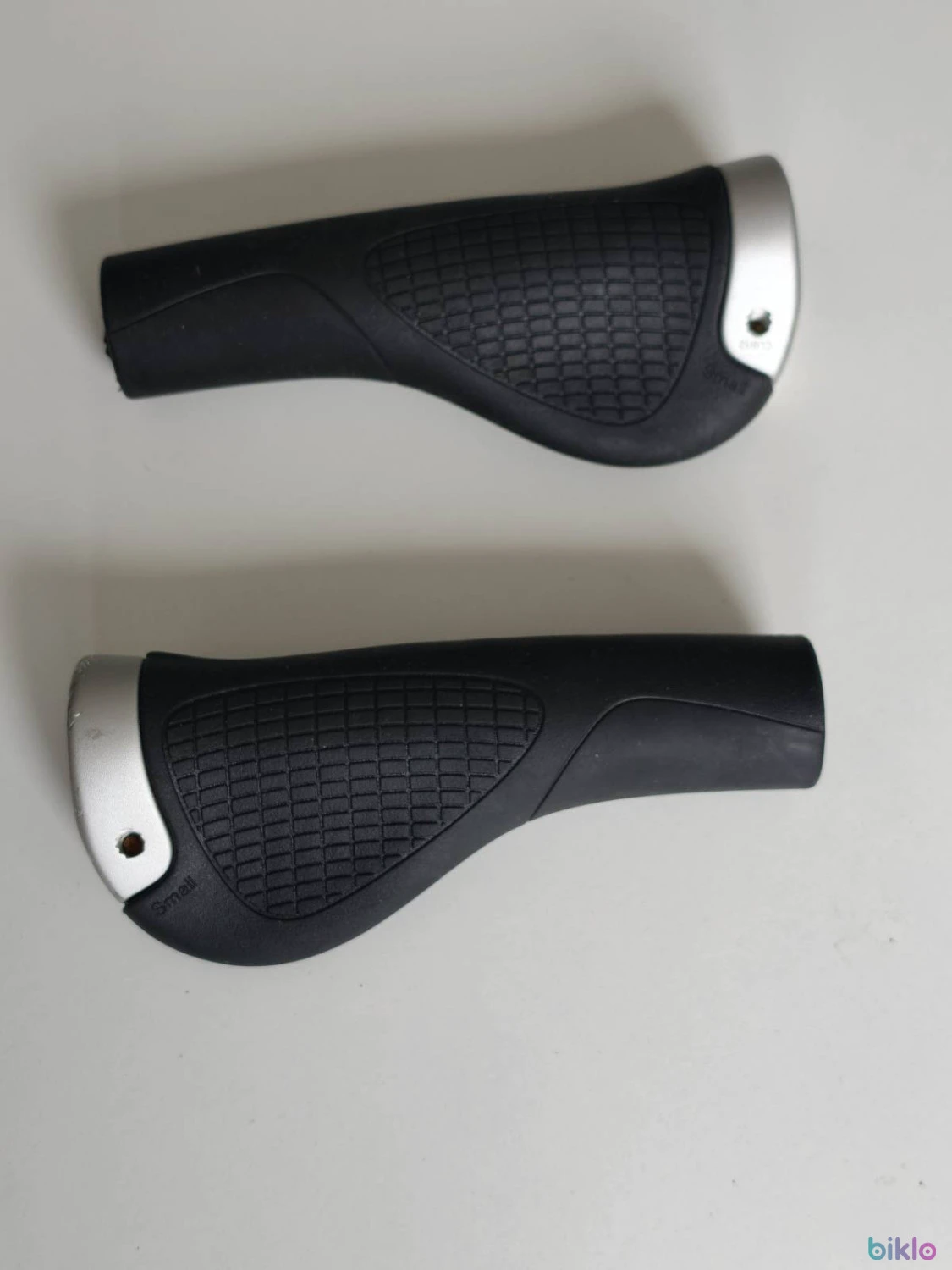 2. Mansoane ergonomice Ergon