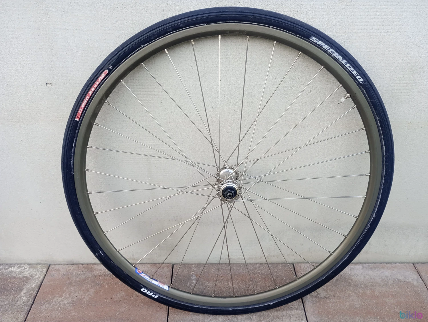 1. Sun Mistral USA duraace
