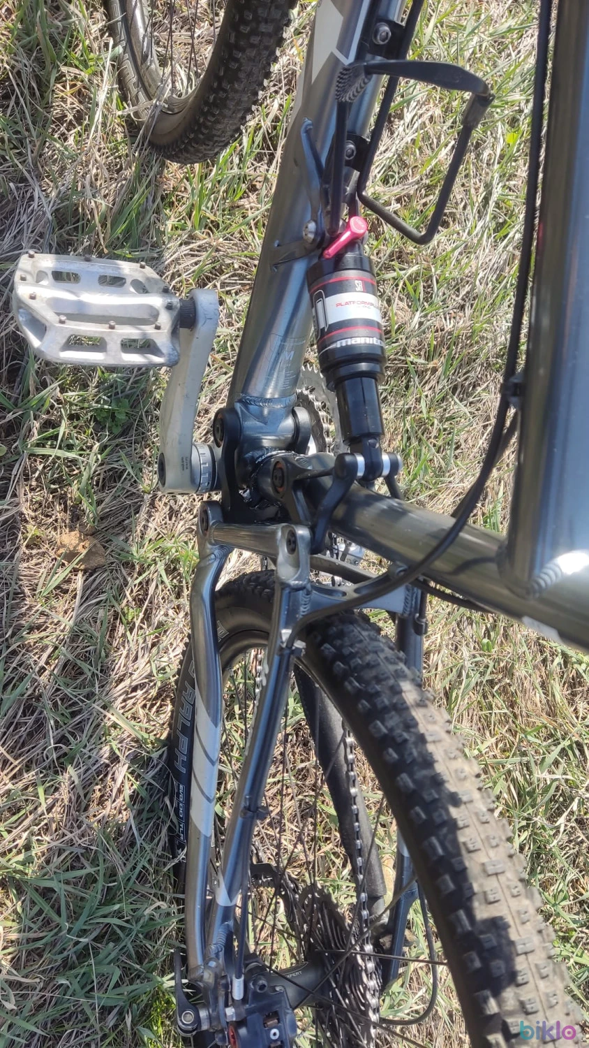 6. Giant Anthem 3 Full Suspension 26"