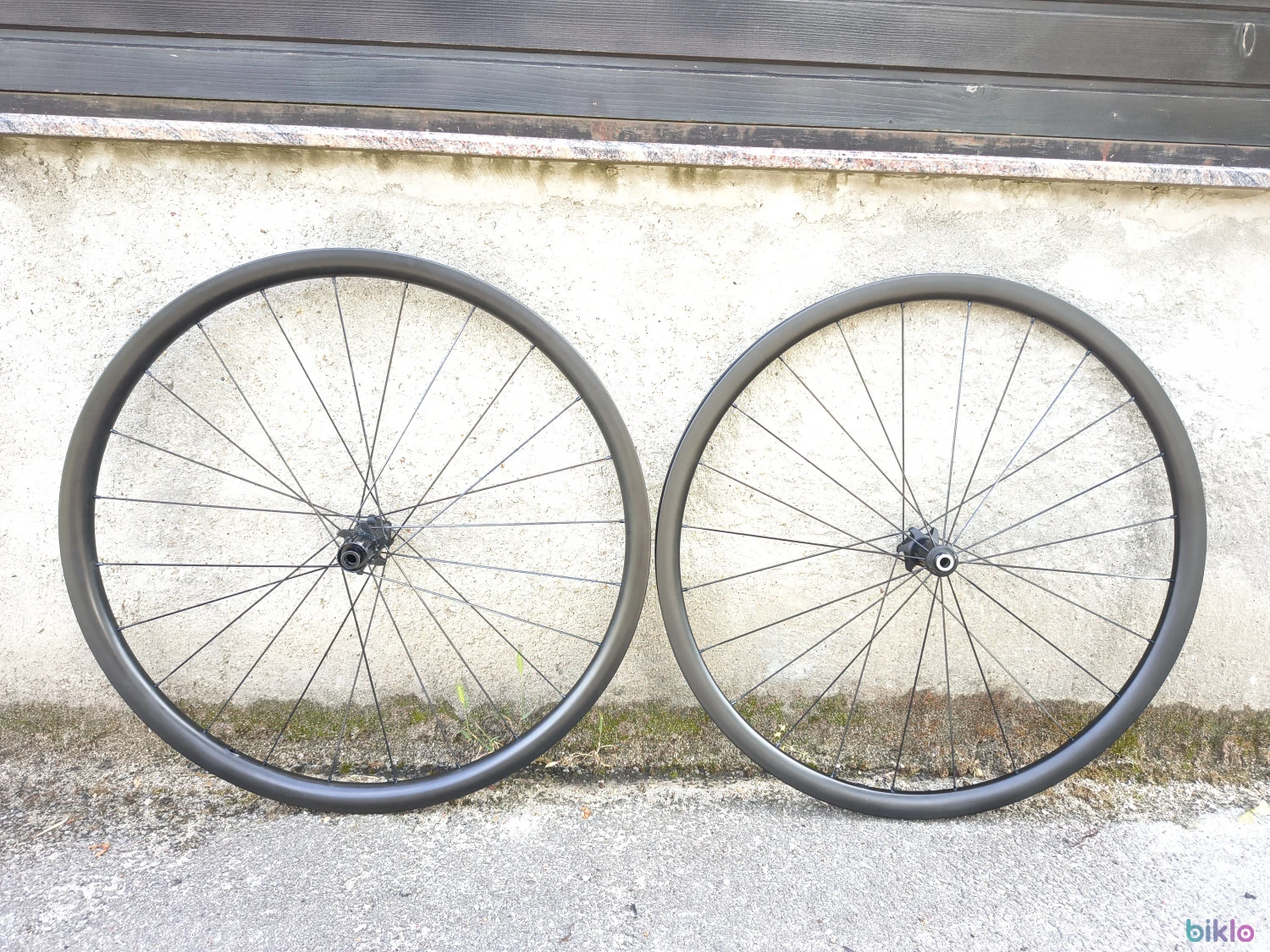 1. Roti Carbon Cursiera custom 1300g