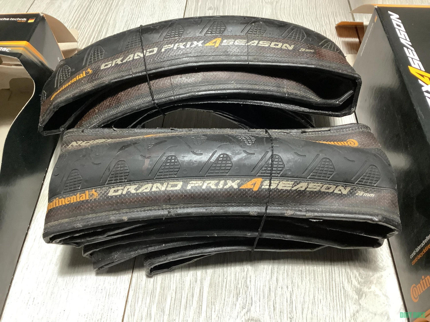 4. Anvelope Continental Grand Prix 4-Season cauciucuri tubeless gravel mtb cyclocross