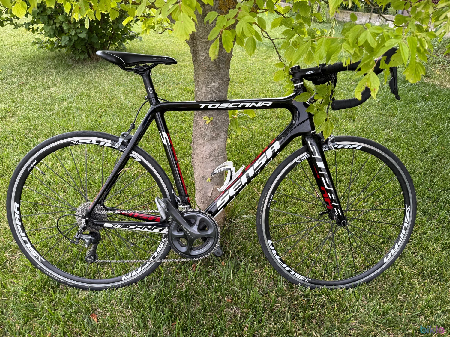 1. Vând Sensa Toscana Carbon, mărime 55, echipare completă Shimano Ultegra.