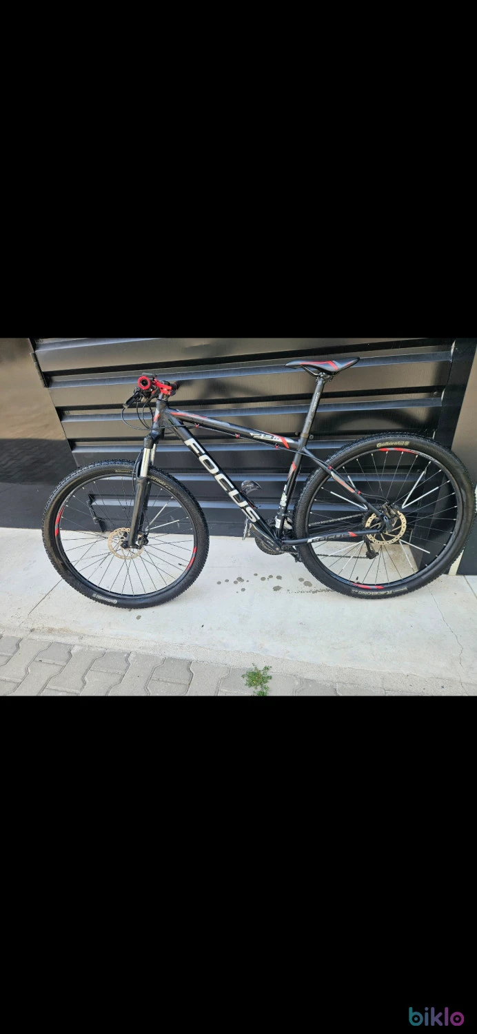 1. Vând Mtb/ hartail Focus Whistler 29"