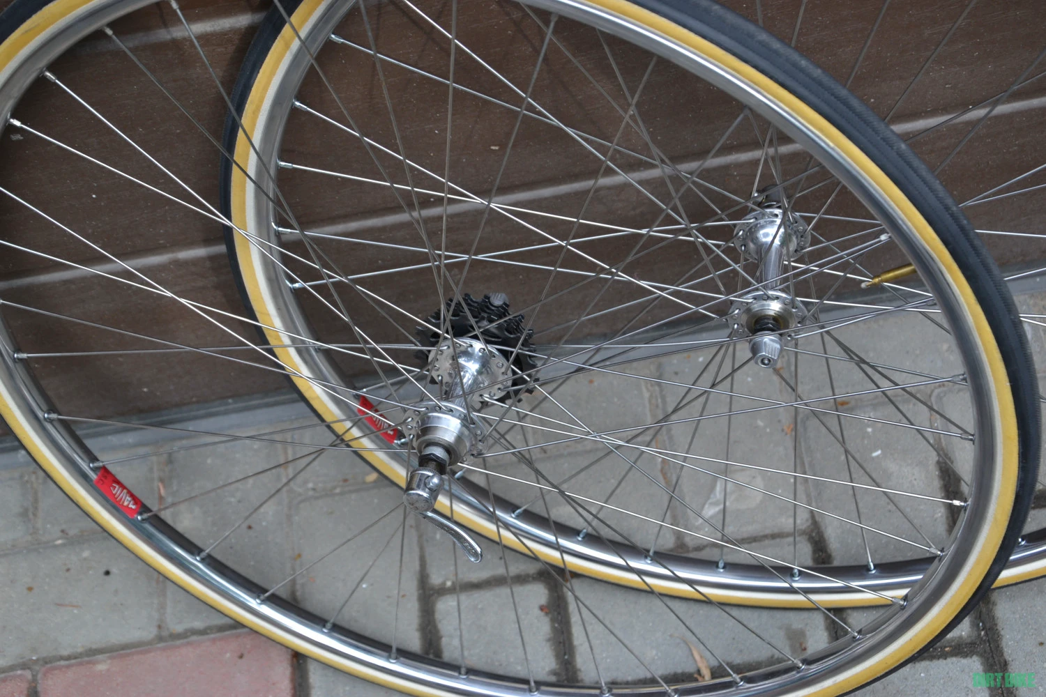4. Roti complete Shimano / mavic curse 1-st generation