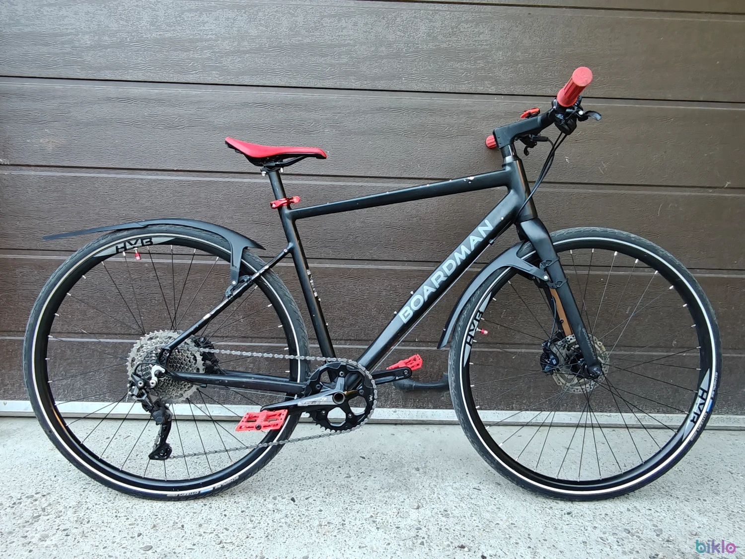 1. Bicicleta Hibrid Boardman, 1x10 viteze, frane SLX