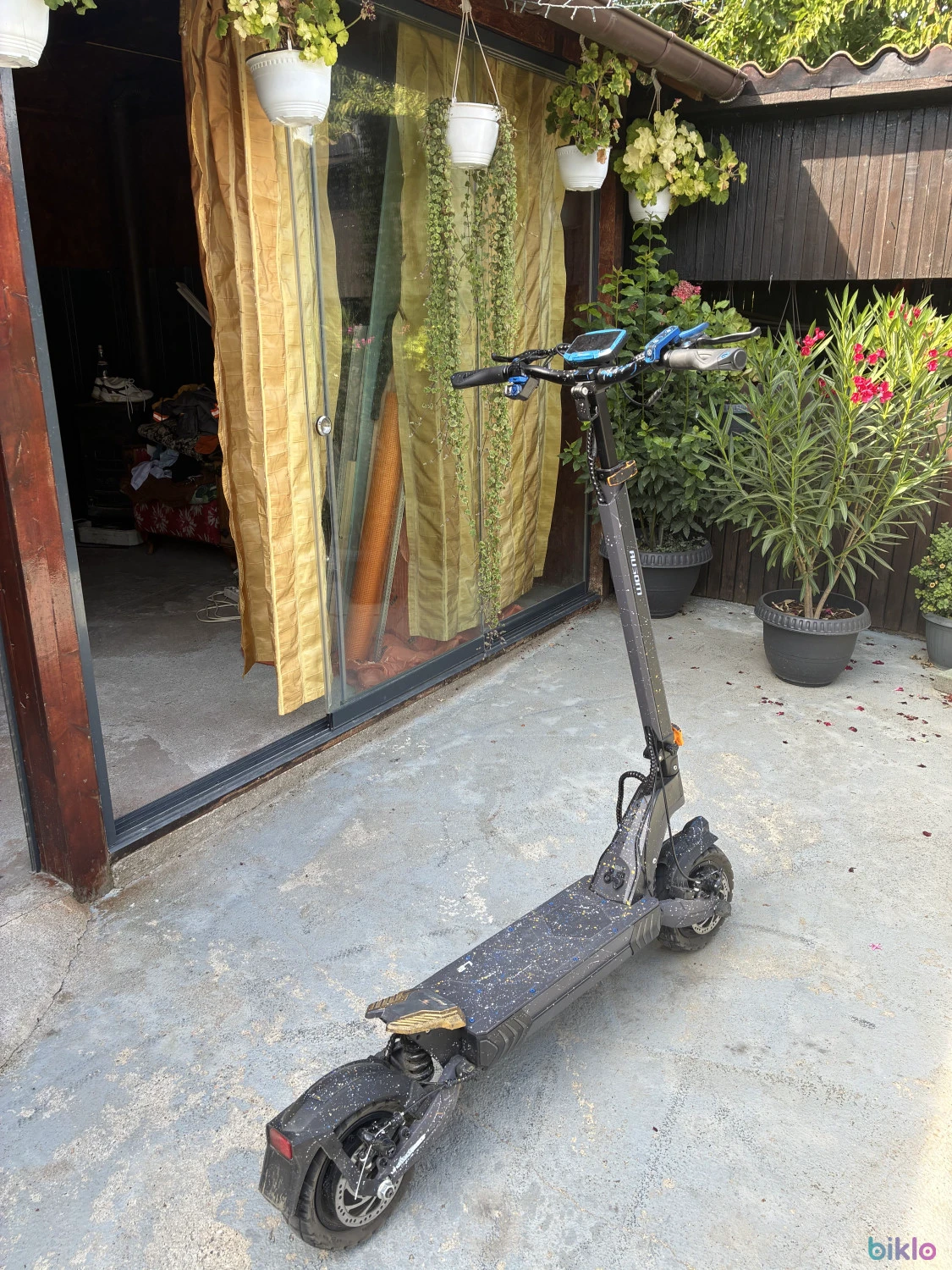 1. Ausom L2 Dual Motors