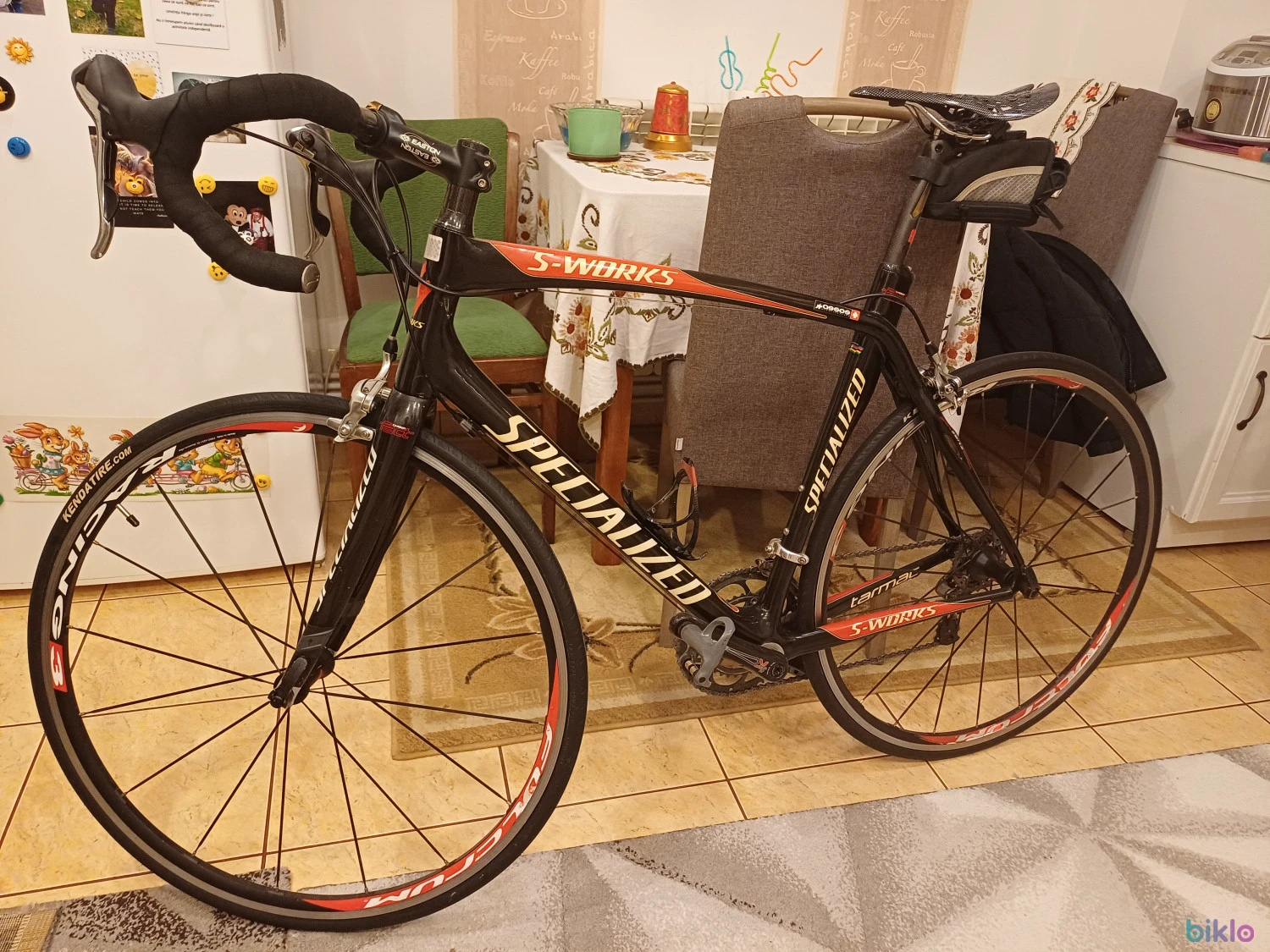 1. Specialized Tarmac full carbon, full Dura Ace