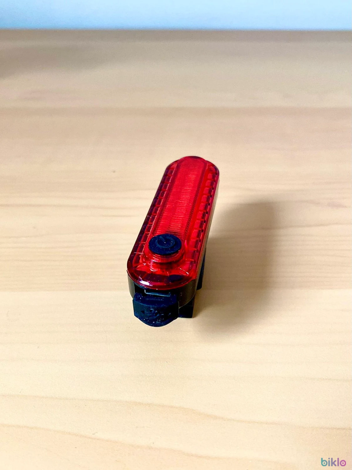 4. Stop spate pentru tija sa bicicleta usb led