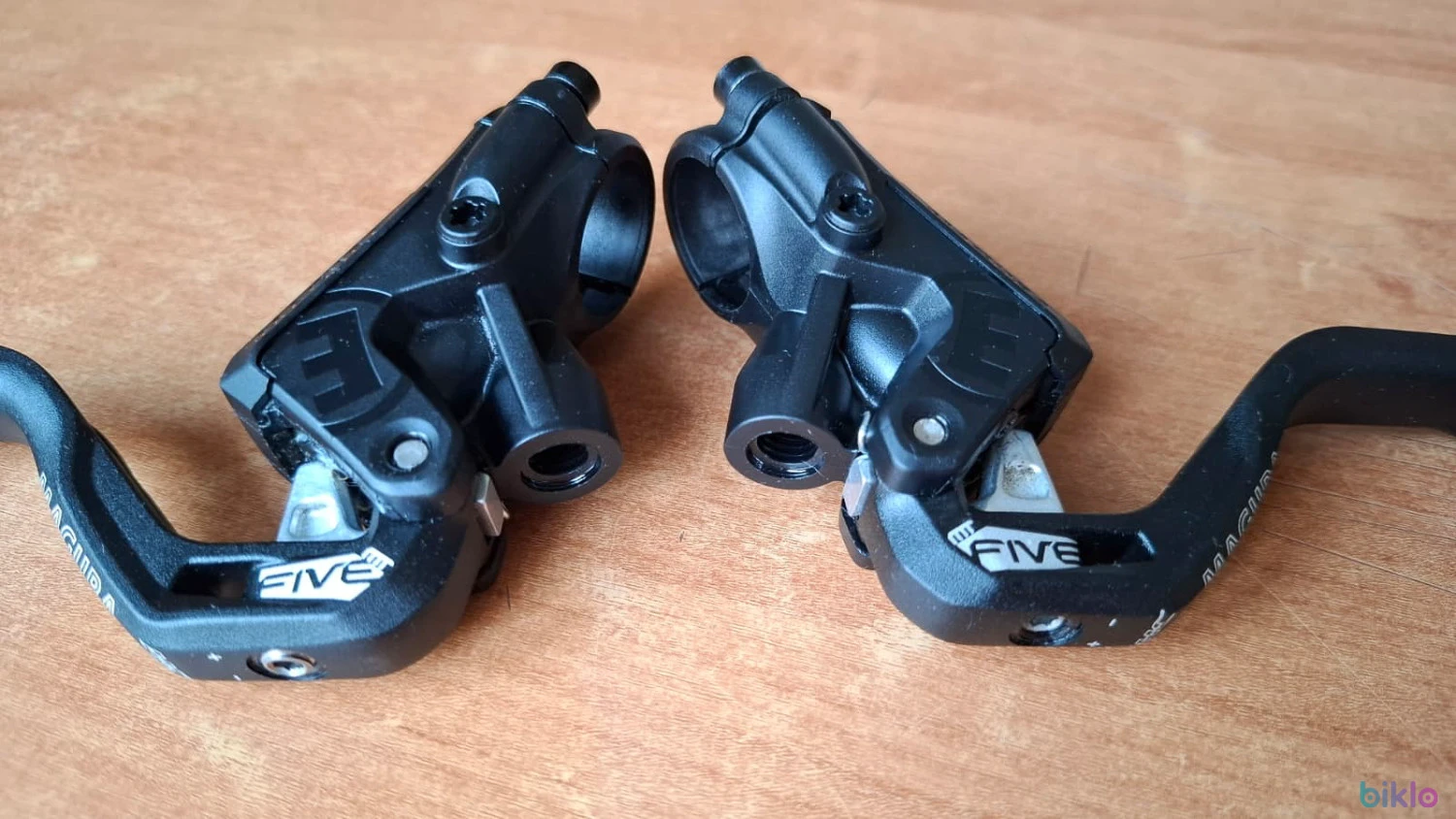 5. Vand Manete/Maneta frana hidraulica Magura MT5 HC levier aluminiu 1 deget
