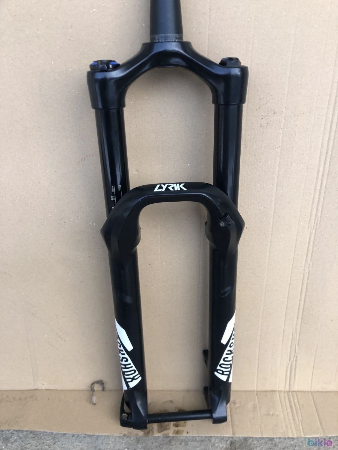 1. Furca Rock Shox Lyrik RC 150 mm 29 Boost