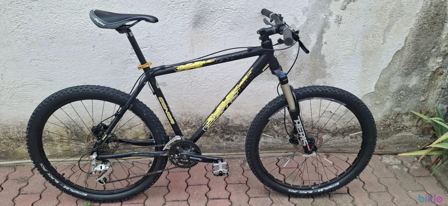 1. MTB Conor WRC Pro, mărimea 19", cadru Aluminiu, furca aer Spinner, Shimano Deore XT/LX 3x9v, roti Alex Rims 26"