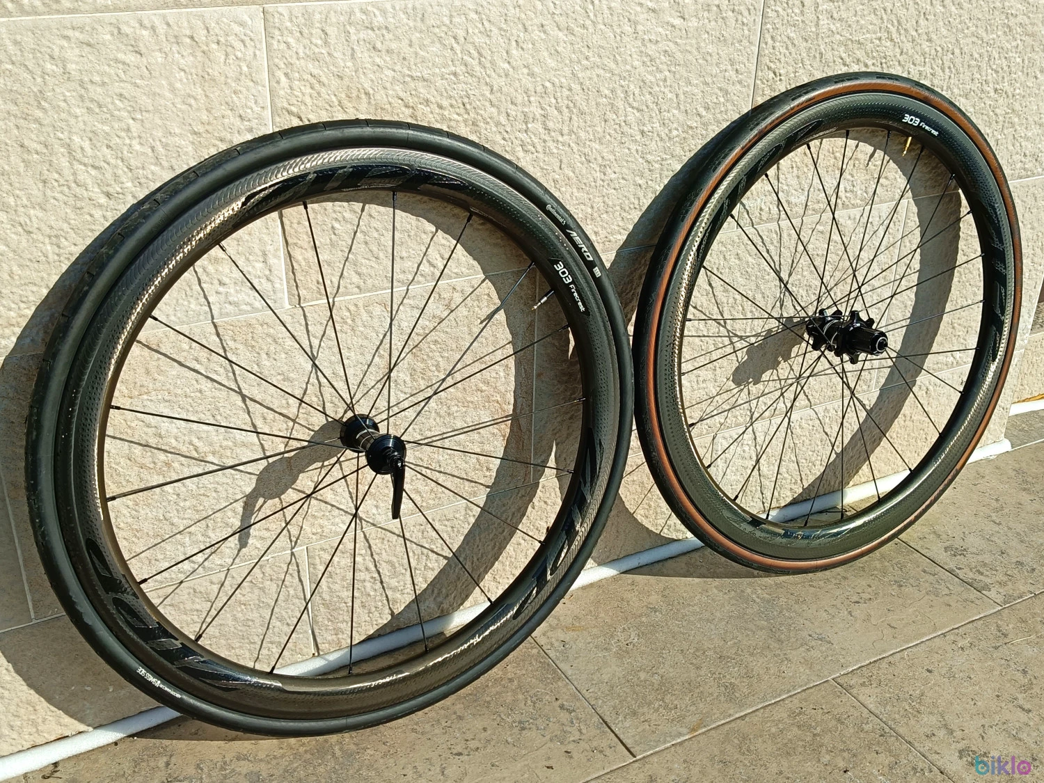 2. Set roti carbon Zipp Firecrest 303 Showstopper Black edition 2022 - Rim Ceramic