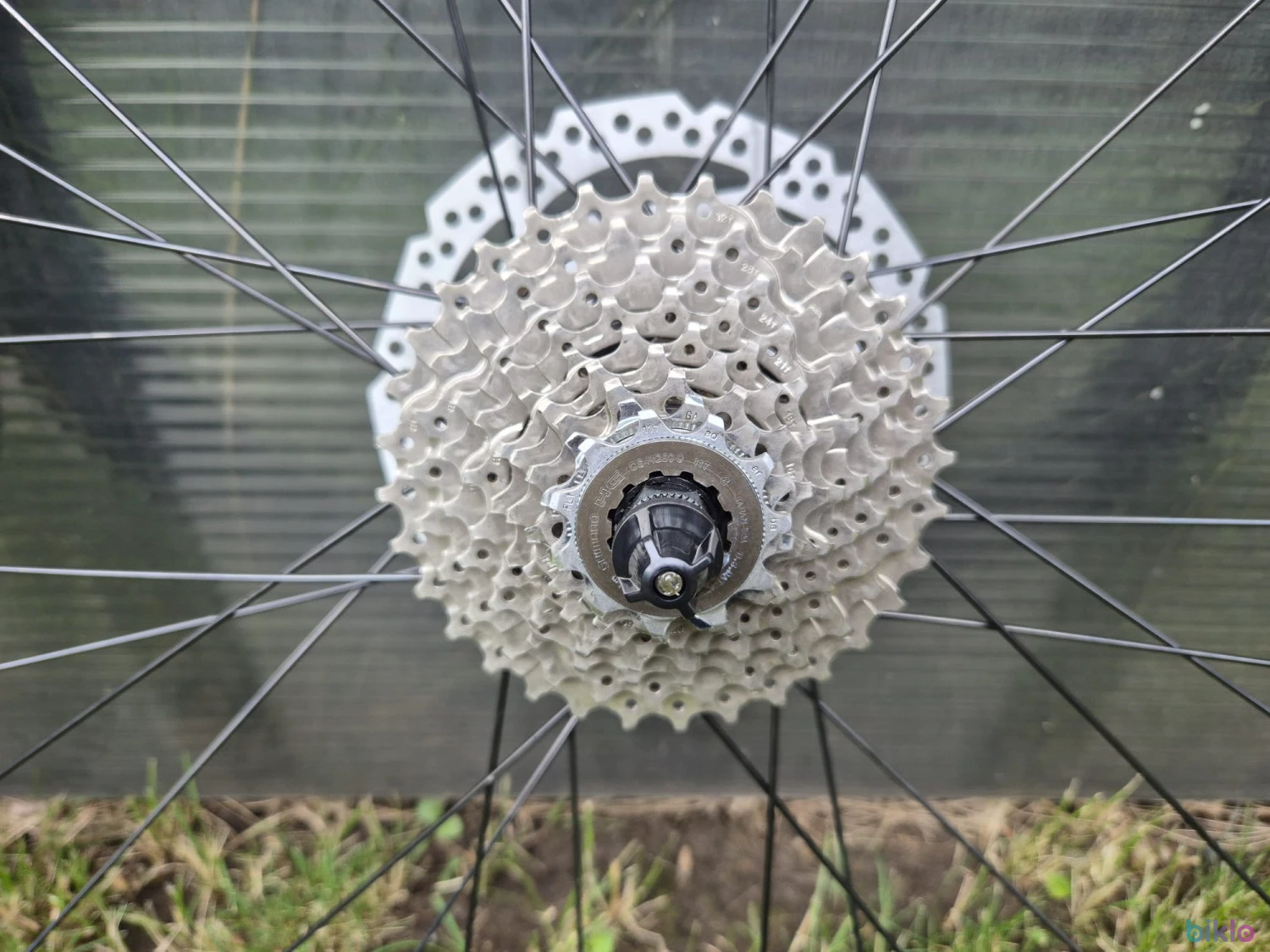 2. Roti MTB Mavic MX 117, 26inch, caseta Shimano 9 pinioane ,discuri Shimano noi