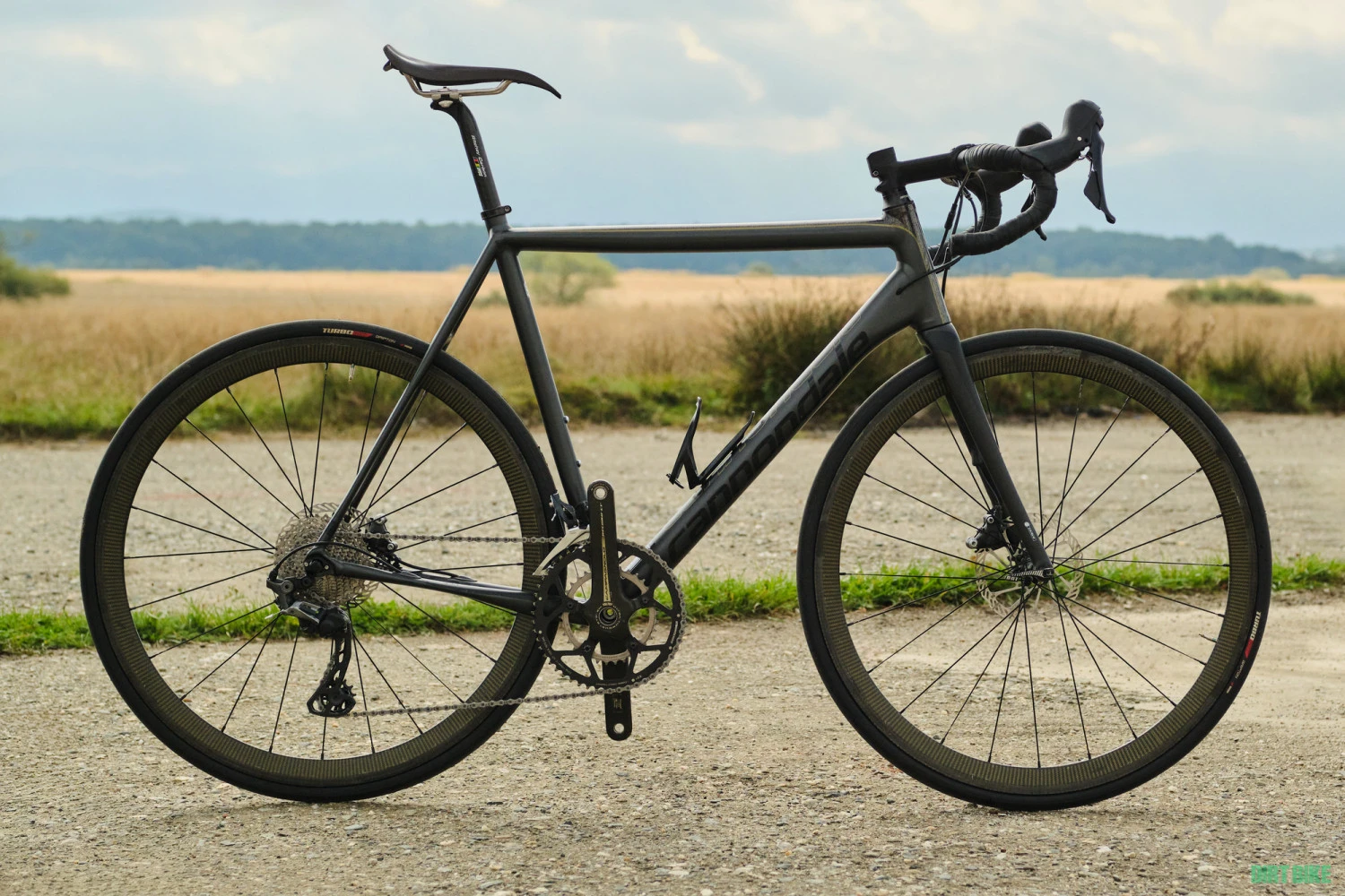 1. Bicicletă șosea Cannondale CAAD10 Disc, carbon/aluminiu, 58 cm