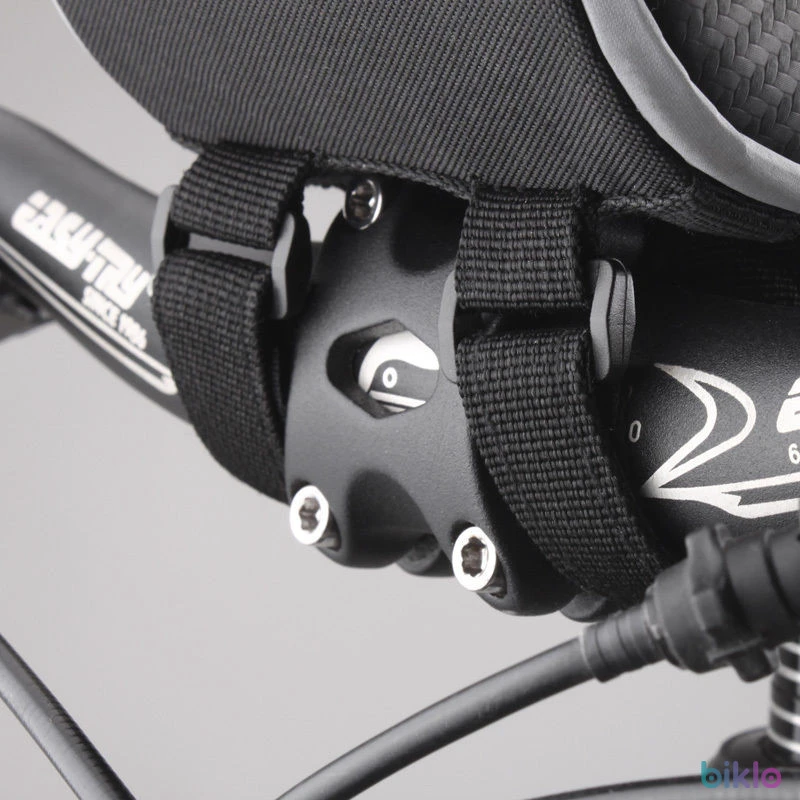 9. Borseta cu suport de telfon pt bicicleta , scuter , geanta noua
