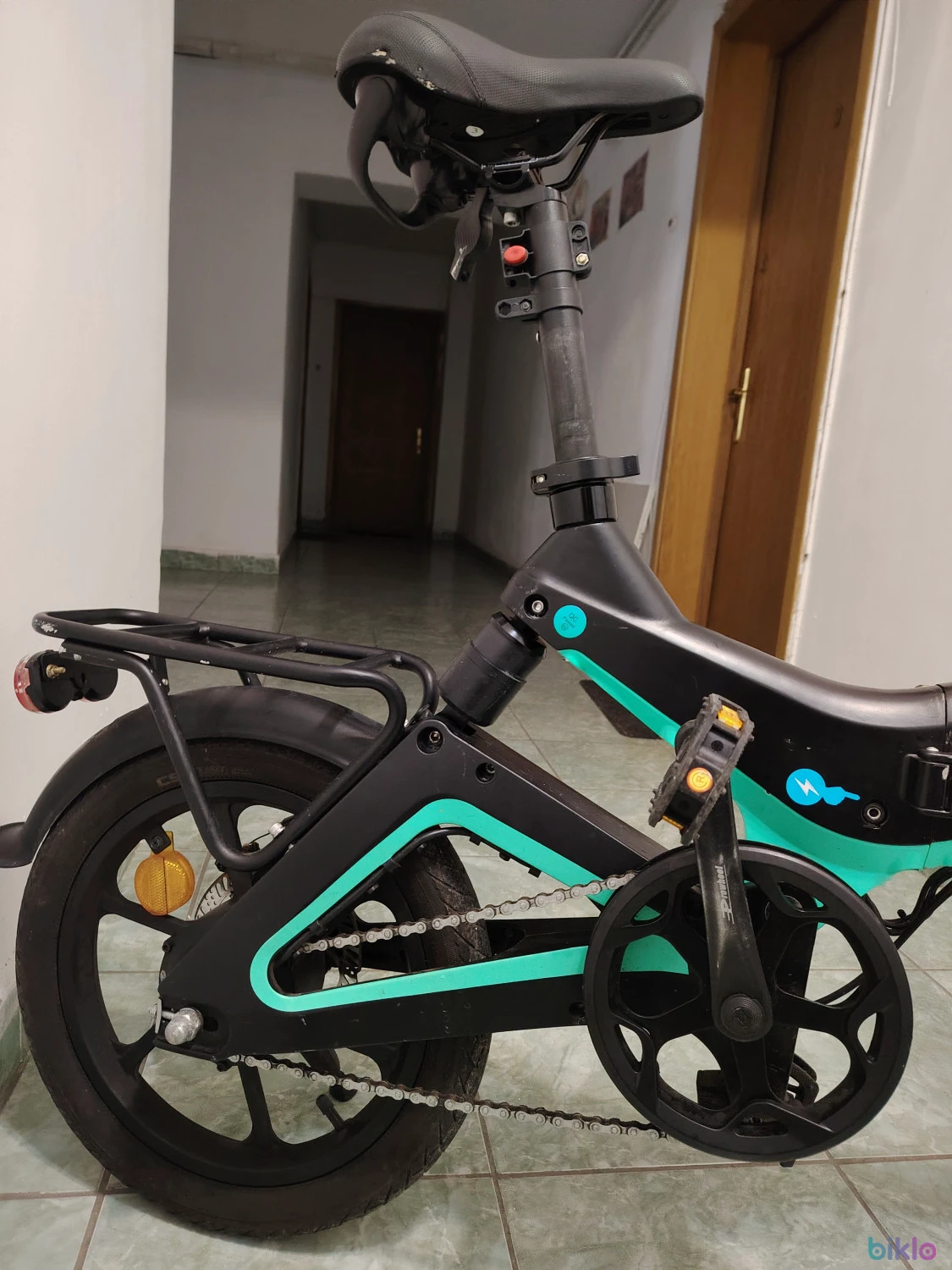 2. Bicicleta electrica pliabila HITWAY