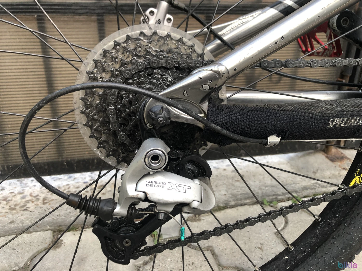3. Bicicleta enduro Specialized