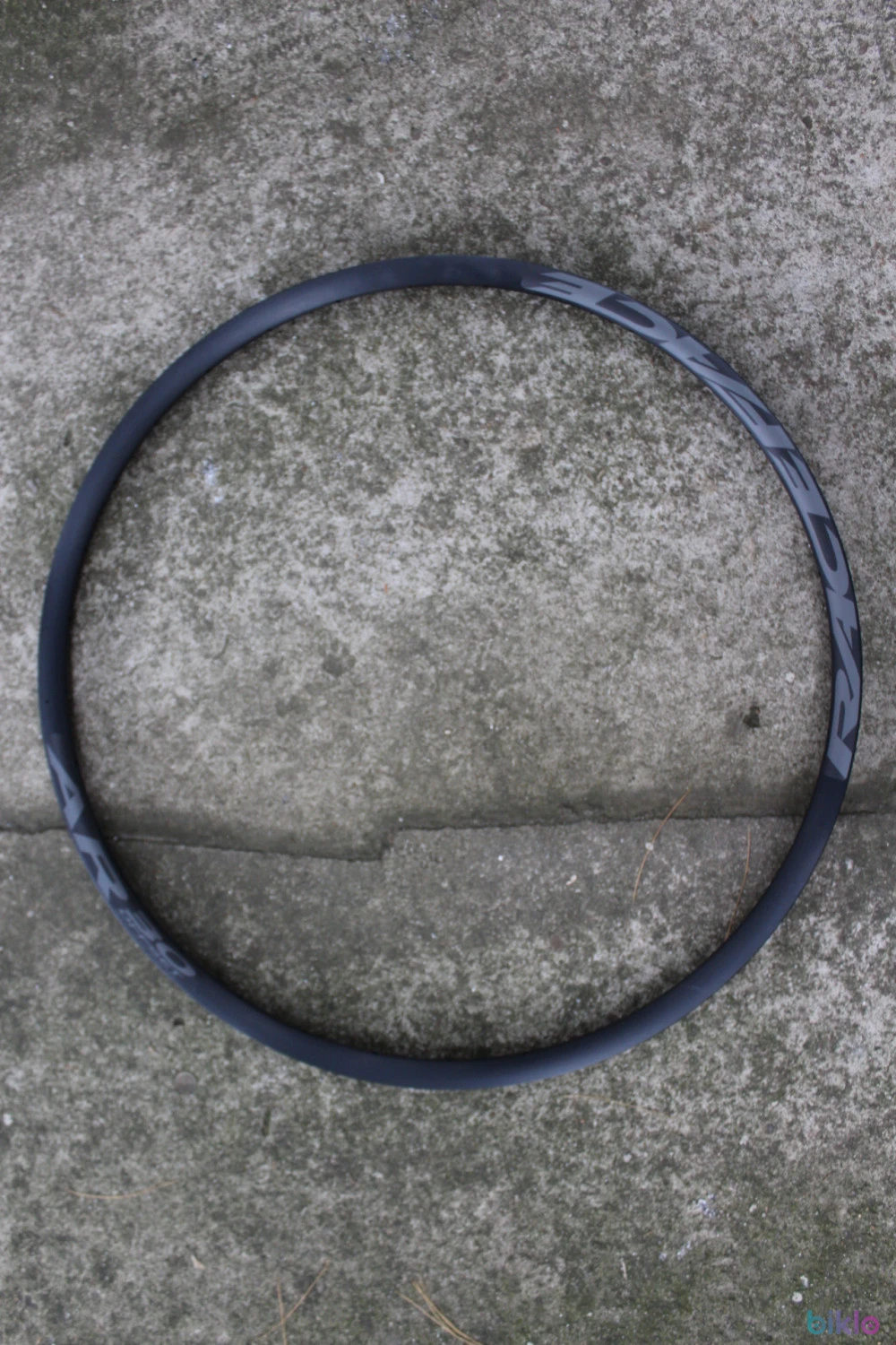 1. Race Face AR30 Offset - 29 Inch - 32 gauri janta MTB