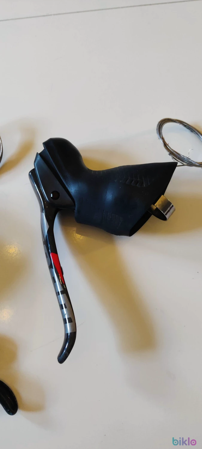 3. Manete schimbator SRAM RED 10 viteze mecanic