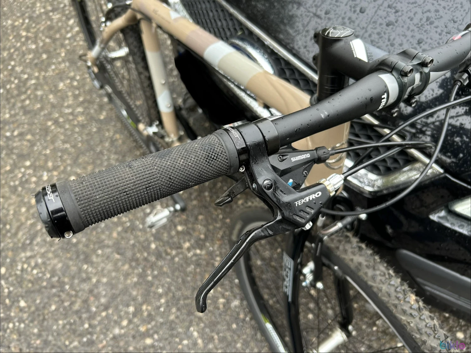 7. Giant XTC ALUXX SL – Mărime M | Shimano Deore | Anvelope Noi Continental