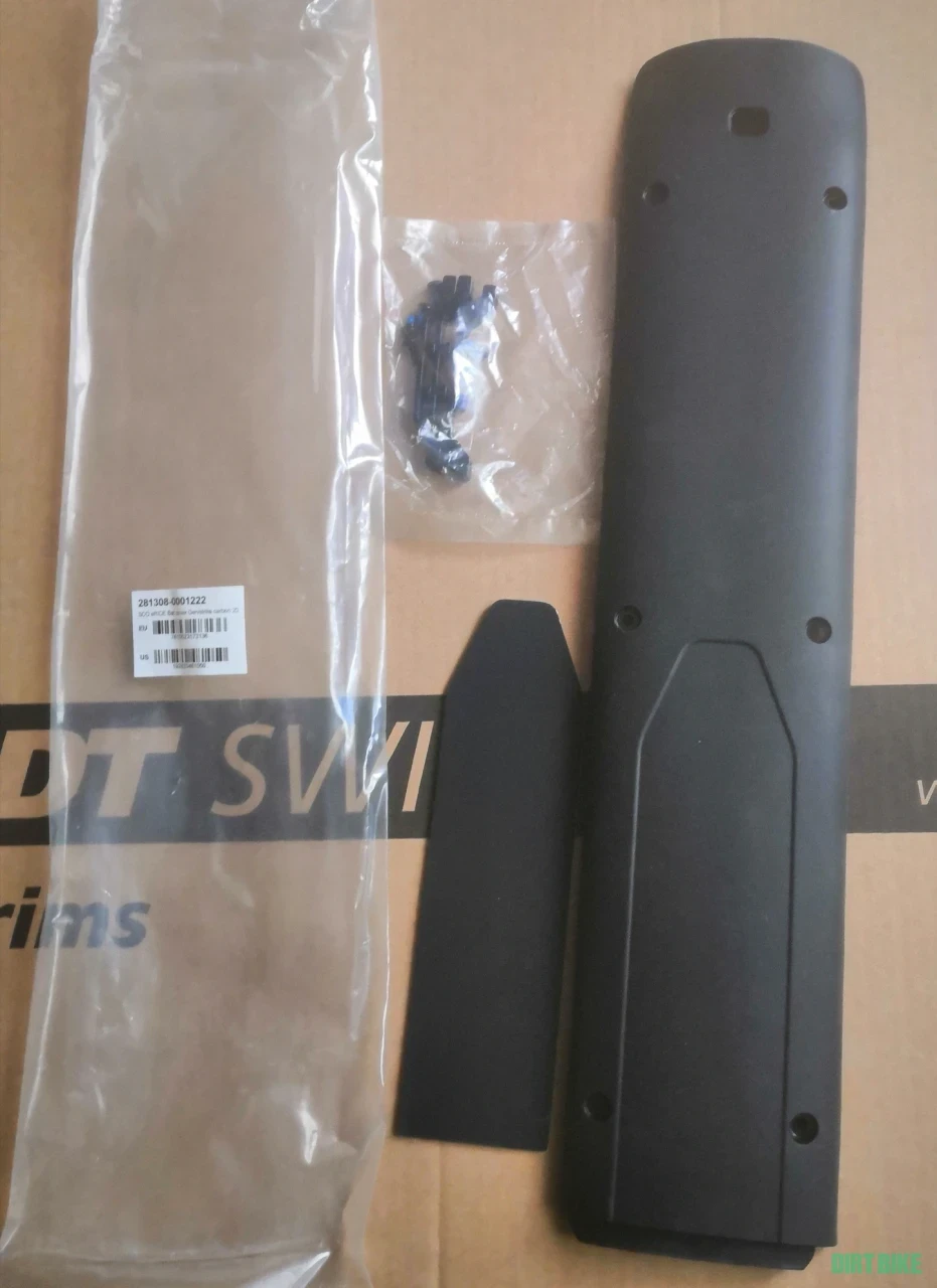 1. Capac pt cadru ebike de CARBON scott strike/genius