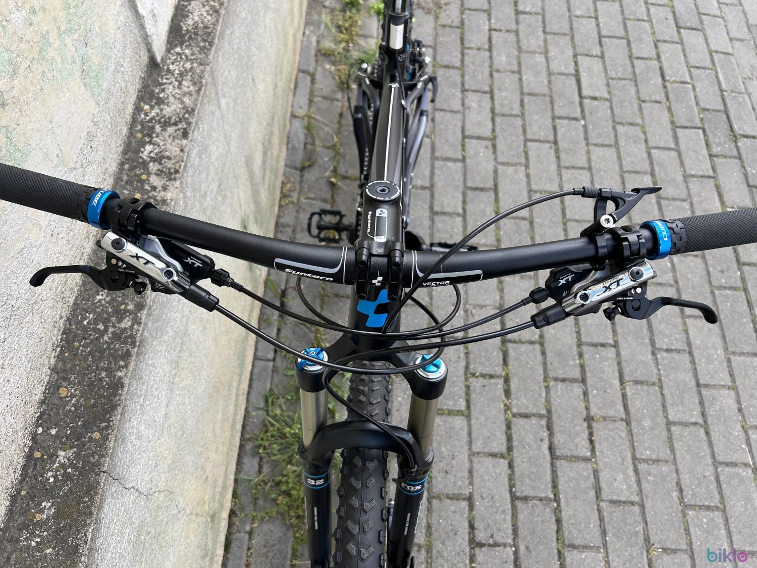 6. Bicicleta MTB Cube AMS 120 HPA 29' – Full suspension - Full XT / Fox