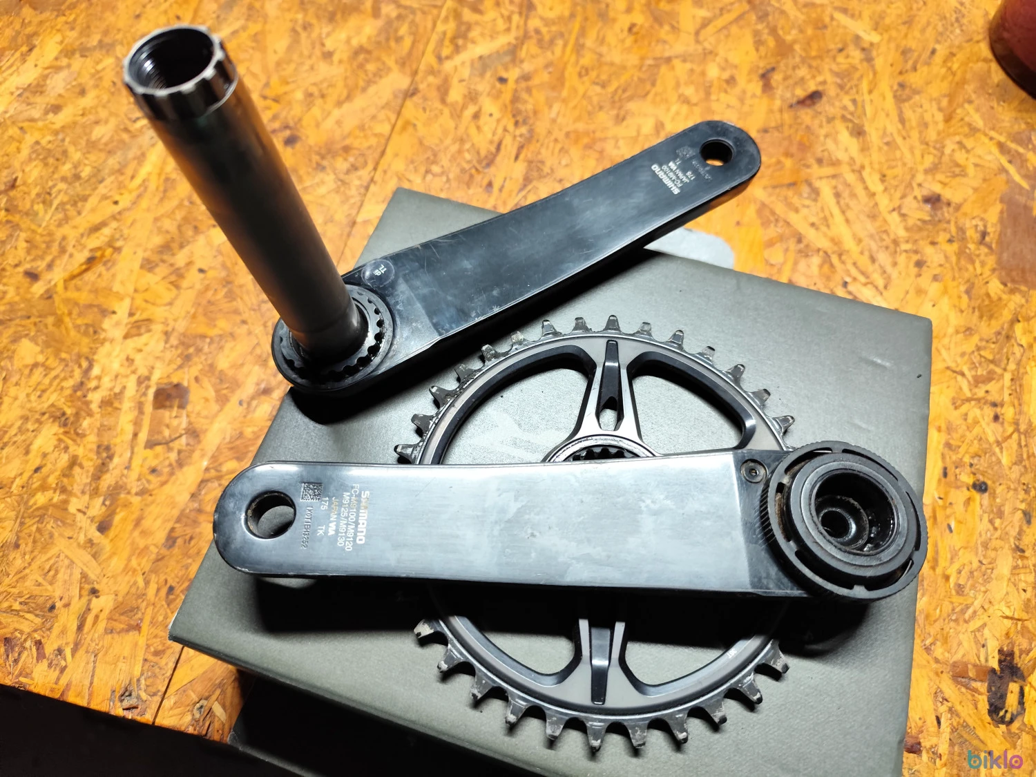 3. Angrenaj Shimano xtr+foaie 36t