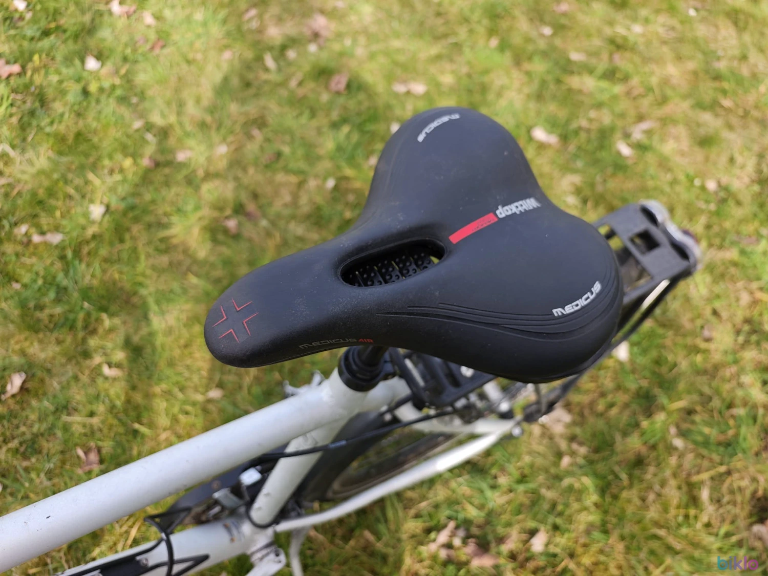 3. Bicicleta, de vanzare.