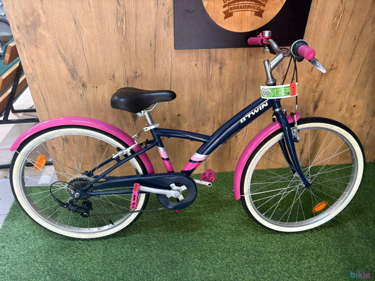 1. Bicicleta B-Twin Original 500 24inch